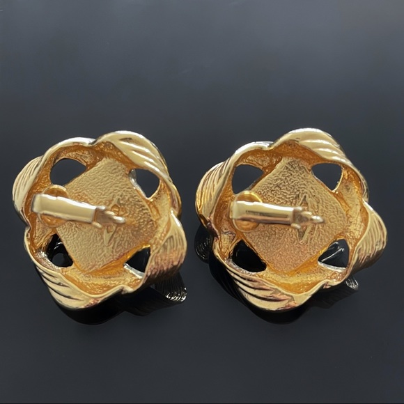 ✨Gorgeous VTG Pearl Gold Clip On Earrings - Picture 3 of 3